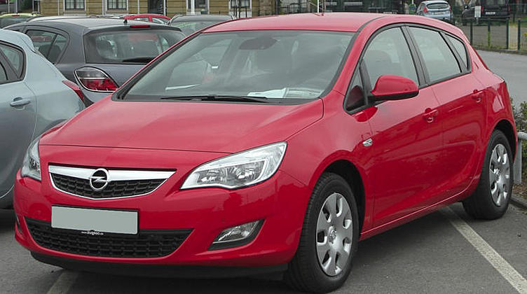 Opel снижает цены на модель Astra в России Opel снижает цены на модель Astra в России