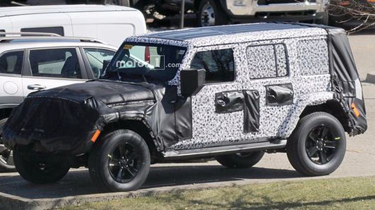 Новый Jeep Wrangler получит съемную крышу Новый Jeep Wrangler получит съемную крышу