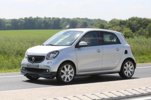 2016 Smart ForFour by Brabus spy photo