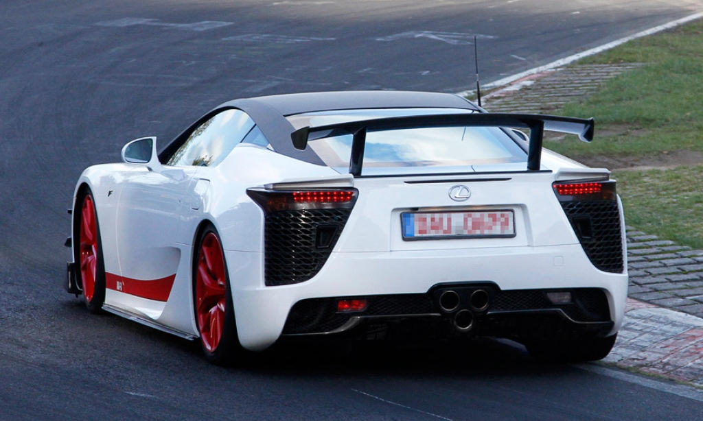 Лексус LFA 2005