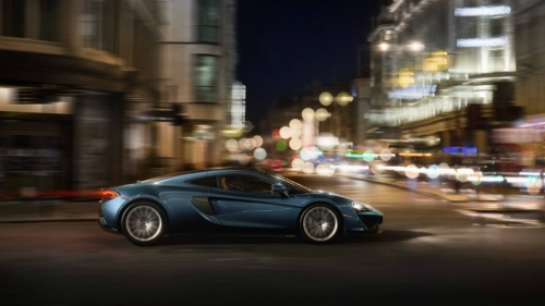 Линейка McLaren Sport Series полнилась комфортной версией 570GT. Фото 2