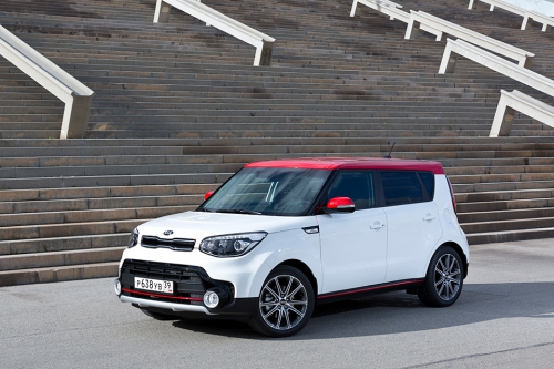 Kia Soul обновился. И теперь у него есть версия GT. Фото 1