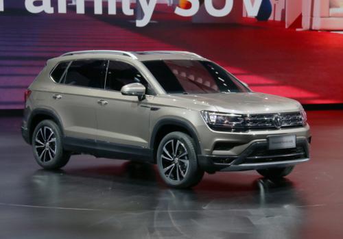 Прототип Volkswagen Powerful Family SUV