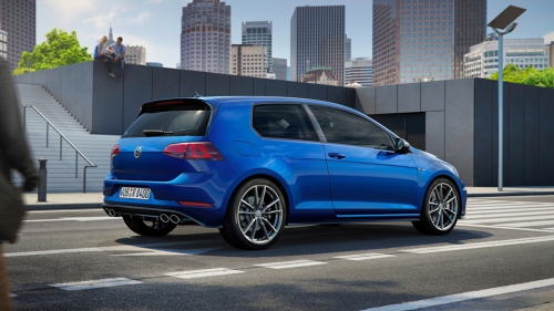 Golf R стал на 0,3 секунды быстрее после обновления