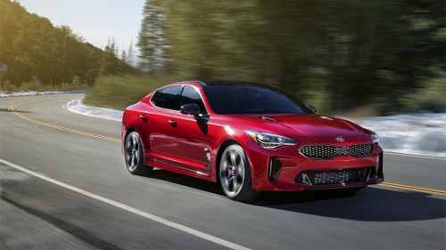 Фастбек Kia Stinger оснастили 365-сильным твин-турбо мотором. Фото 2