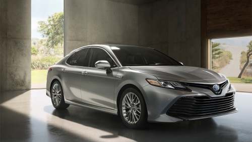 Camry построили на платформе «Приуса». Фото 3